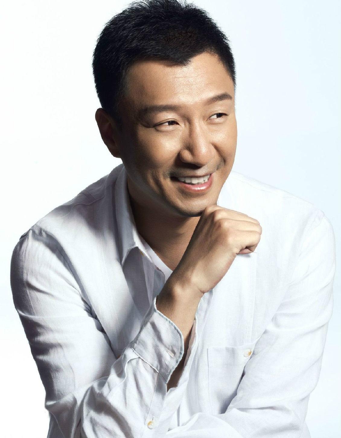 黑龙江播音稿，魅力冰城，声动四季